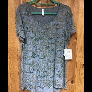 NWT LuLaRoe Classic T large